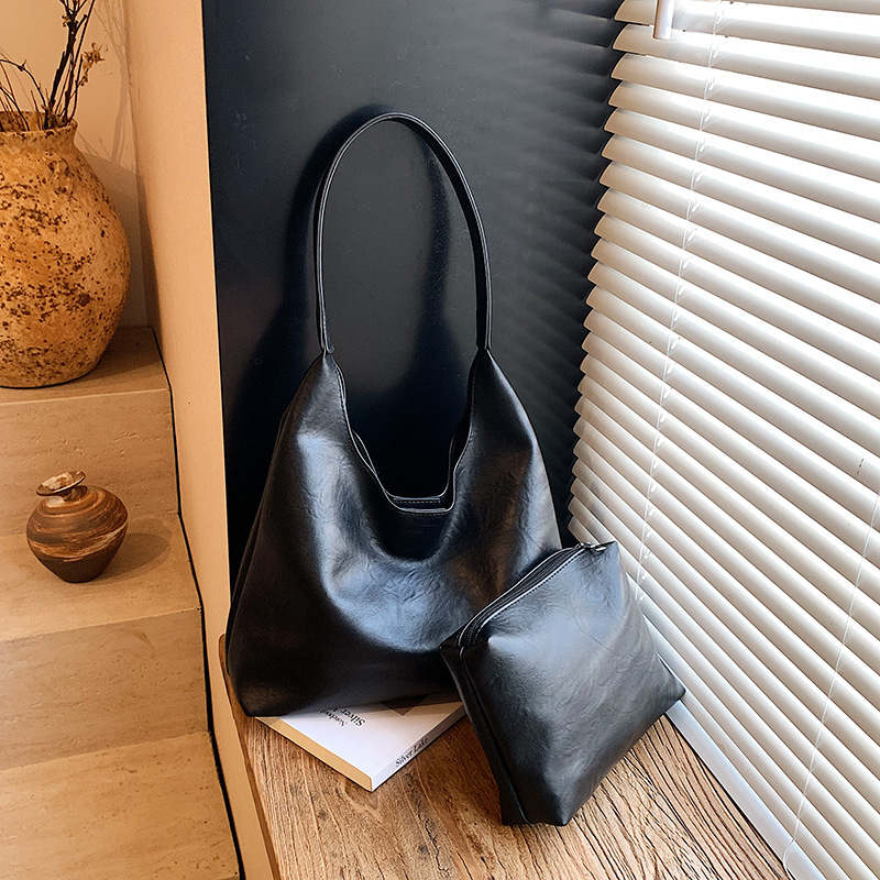 Retro Sade Büyük Kadın Omuz Ça - Women Bags 2026 Trends incelemesi ve fiyatı